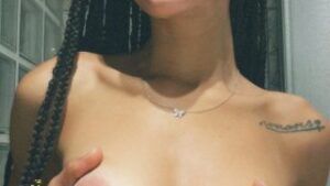 Nude Photos Of "Slim Eryn" Flaunts Her Pussy And Boobs (See 30+ Nude Photos) 34 GfNDUZWWQAAMkCi 320x180 2 Nude Photos Of "Slim Eryn" Flaunts Her Pussy And Boobs (See 30+ Nude Photos)