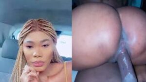 imgonline com ua twotoone 0f2nuc6r5SMPk 320x180 1 Oye Kyme’s Pussy Is So Wet As She Rides On Dick (Watch Video)