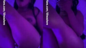 imgonline com ua twotoone P9a0E0KpxCOoM94 320x180 1 LiliWasHere Lift Both Legs As Man Fucks Her Hard (Watch Video)