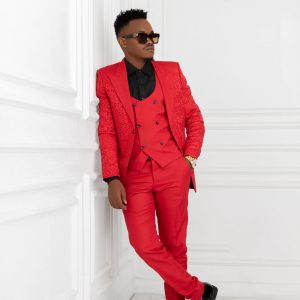 ab67616d0000b273ede7294089764970f85b7068 300x300 1 Introducing ChevoBeatz, the Dutch international super-producer with his new single "MAMI.