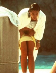 50+ Nude Photos Of "Elizabeth Hurley" You Need To See (Nude Photos) 29 elizabeth hurley8ttt 768x997 1 231x300 1 50+ Nude Photos Of "Elizabeth Hurley" You Need To See (Nude Photos)