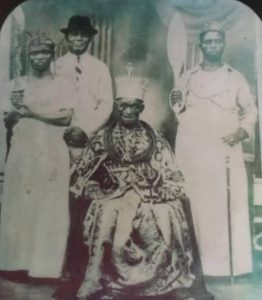 Do you know that Dr Christian-Sholá, The Agbenekuyá is the Direct Royal bloodline descendant of Oduduwá, Oba Oluá and Olu Akengbuwá 10 IMG 20250823 WA0033 262x300 1 Do you know that Dr Christian-Sholá, The Agbenekuyá is the Direct Royal bloodline descendant of Oduduwá, Oba Oluá and Olu Akengbuwá